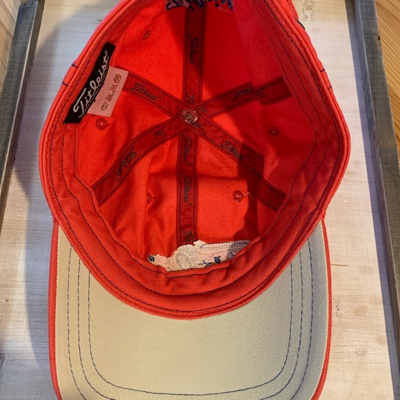 Baseball cap - Picture 2 of 4